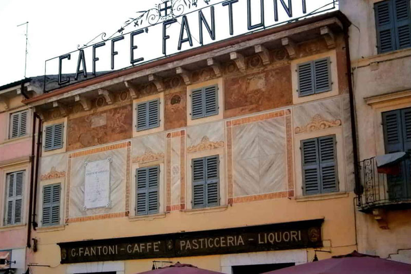 Historical Cafe Fantoni in Villafranca